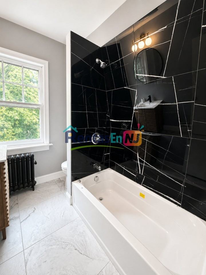 120 Washington Ave #SF - Photo 7 of 10