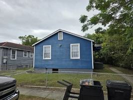 featured image of 2429 Desire St