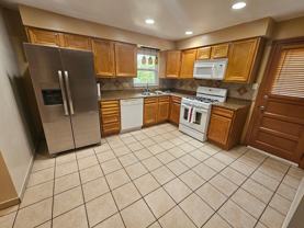 4111 Stanley St - Photo 1 of 1