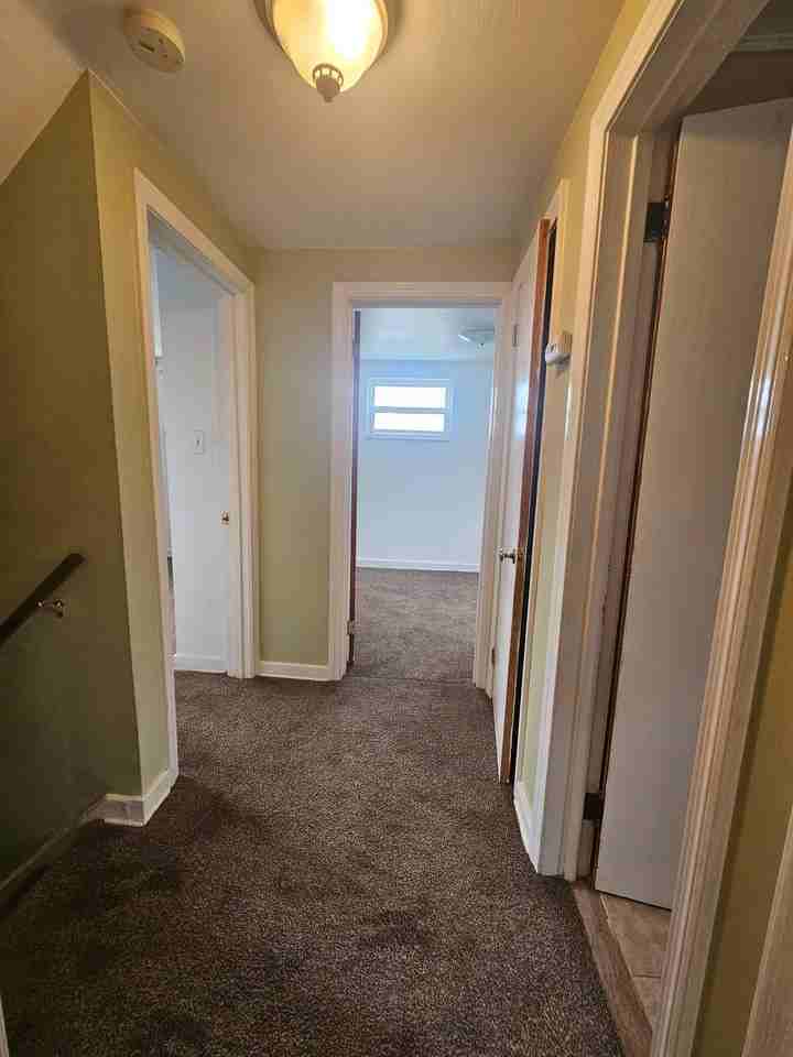 4111 Stanley St - Photo 4 of 12