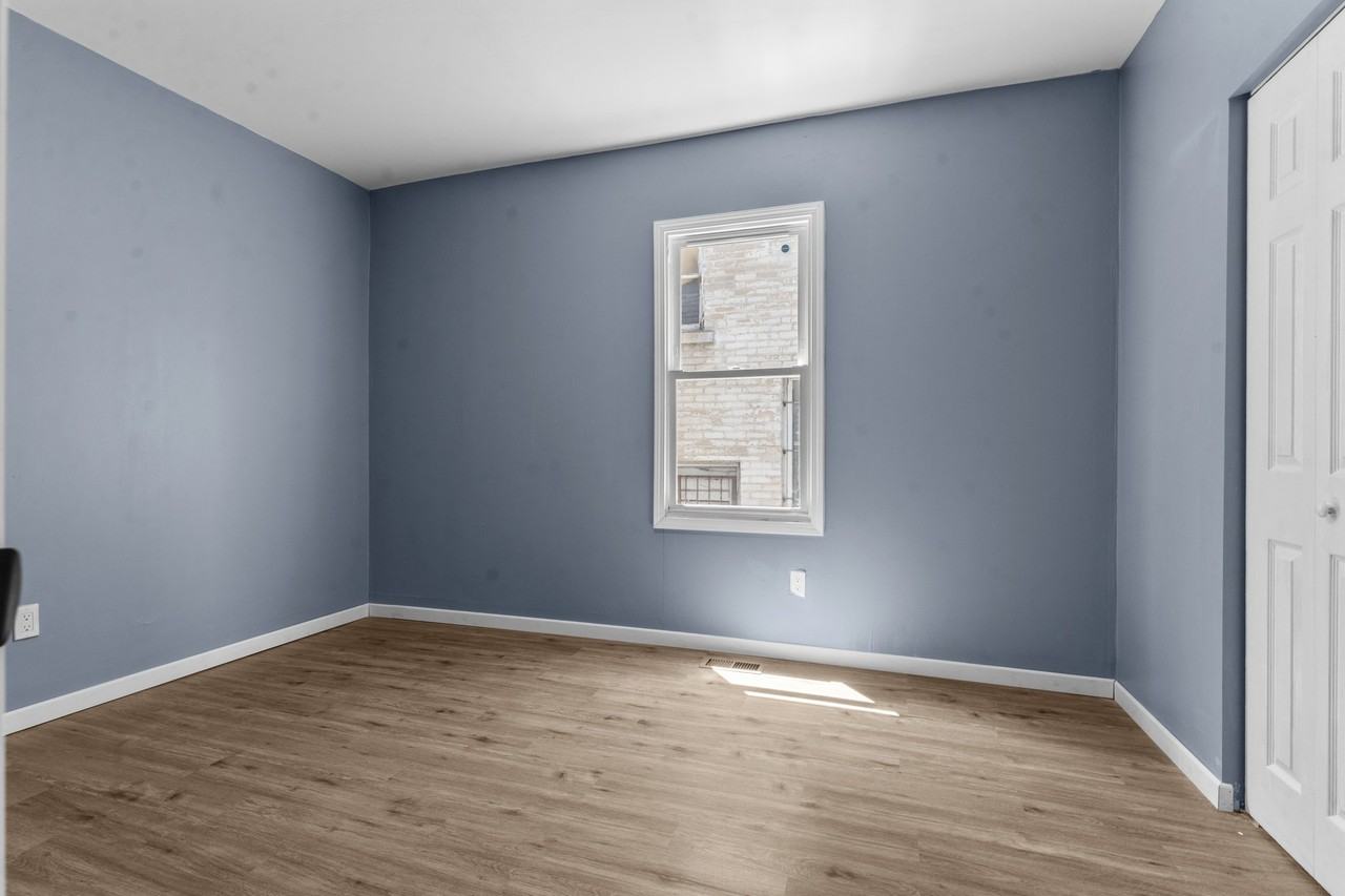 2648 Tuxedo St #1 - Photo 7 of 18