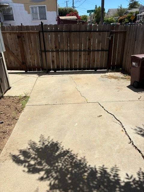 3201 Star Ave - Photo 2 of 20