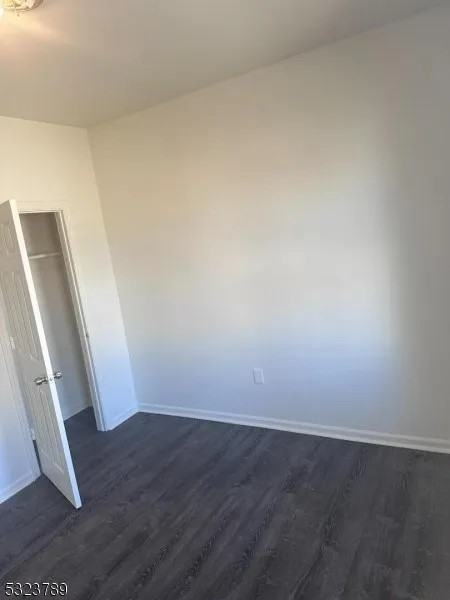 246-248 Columbia Ave #1R - Photo 6 of 23