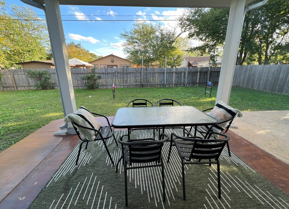 1413 Circle Dr #NA - Photo 3 of 5