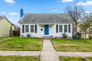 featured image of 2050 W Mistletoe Ave #NA