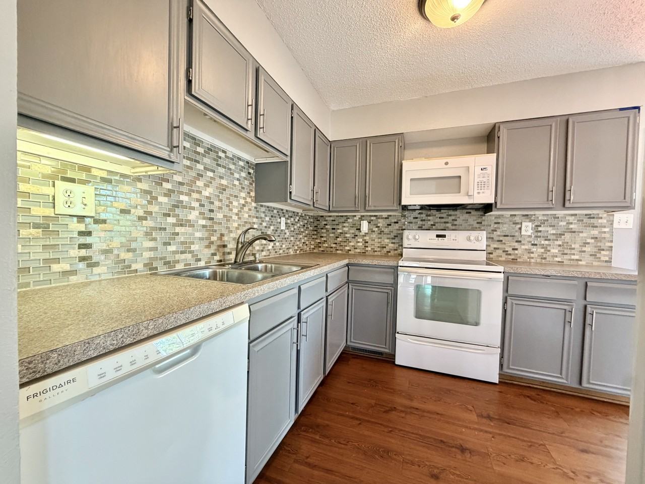 3002 12th Ave Sw #NA - Photo 7 of 17