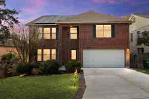 featured image of 2415 Thrasher Oak #NA