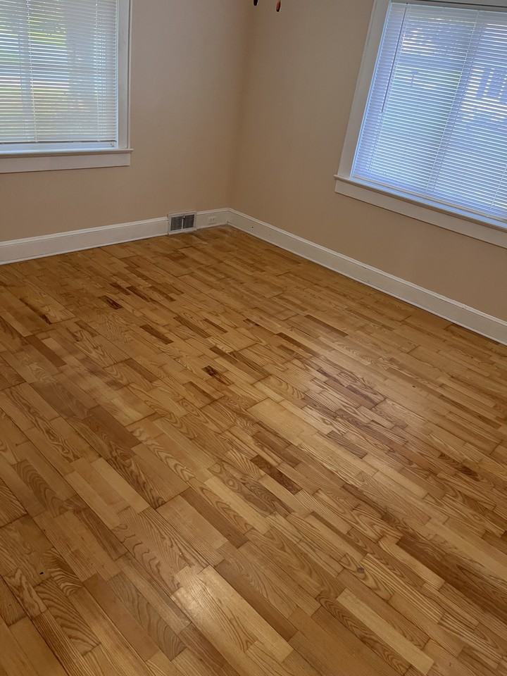 1007 Grace Ave #NA - Photo 4 of 12