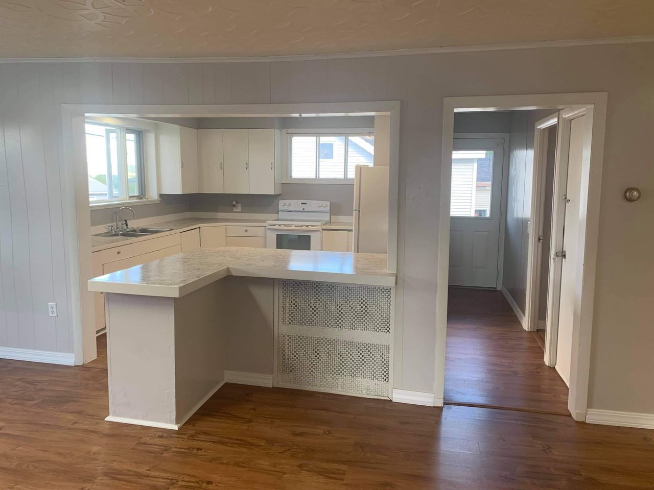 499 Main St #101 - Photo 2 of 19