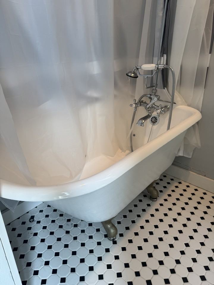 219 N Main St #D - Photo 7 of 15
