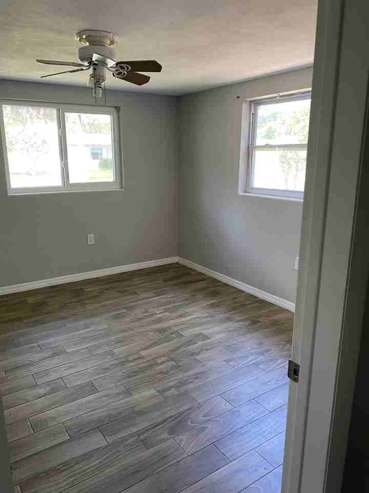 20 W Murray St #NA - Photo 6 of 6