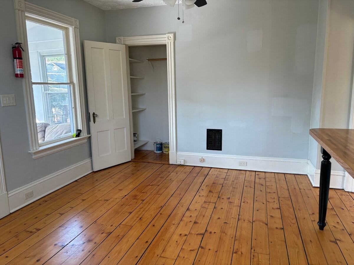 11 Grant St #2 - Photo 7 of 8