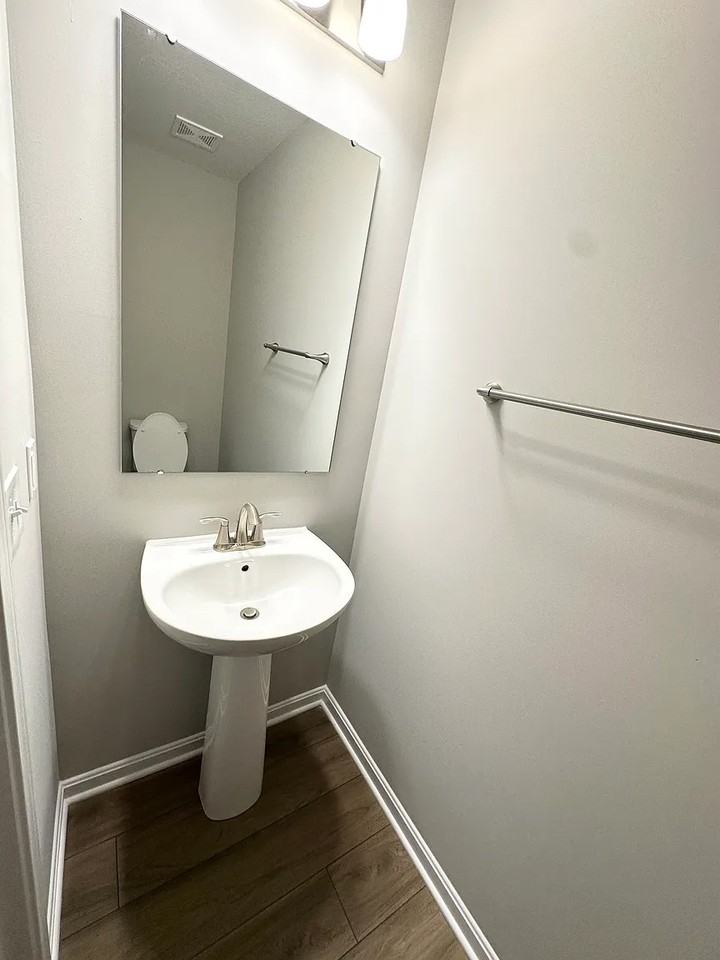 5012 Pebble Ct #5012 - Photo 5 of 19