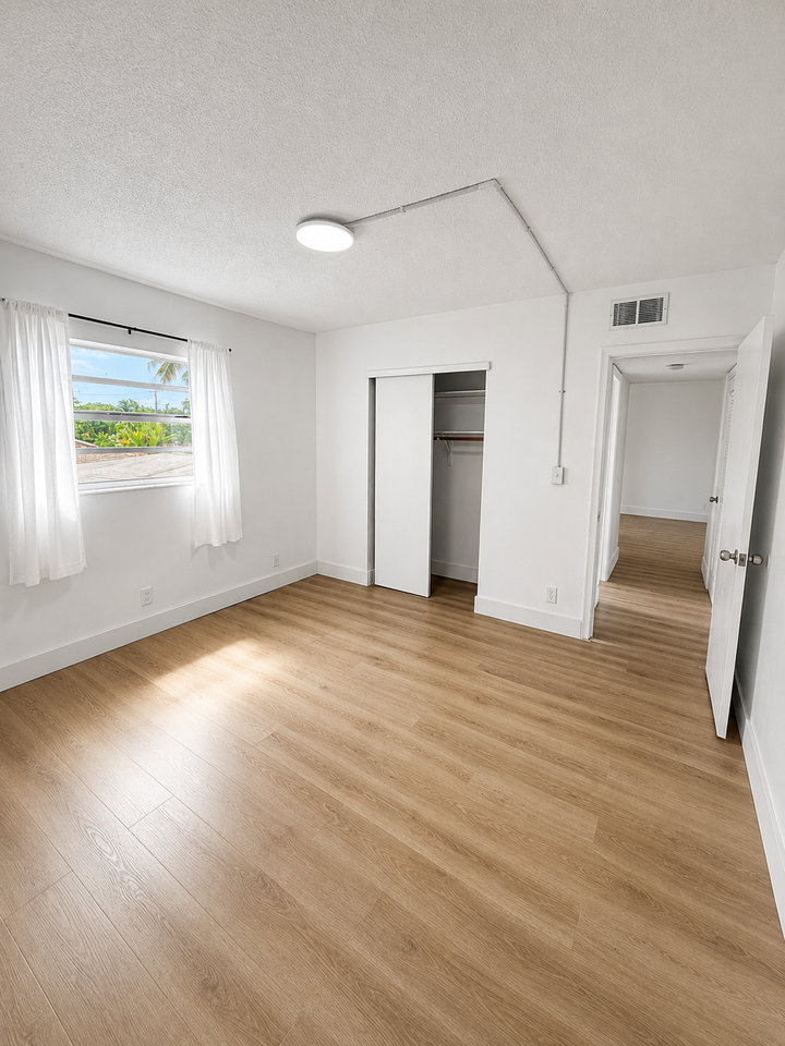 1450 Sw 8th Ct #0019 - Photo 2 of 7