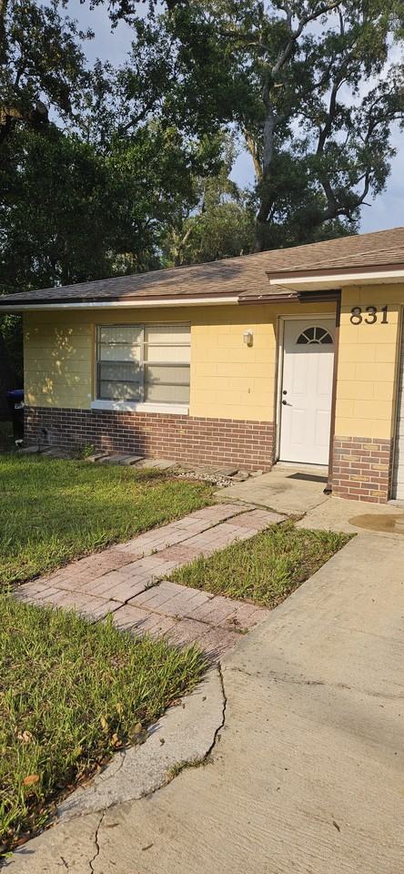831 N John St #NA - Photo 2 of 27