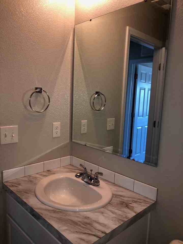 843 Sw Levant Way #NA - Photo 5 of 9