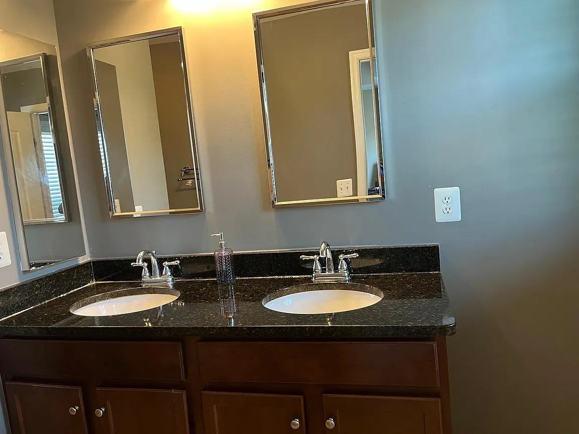 22641 Twitter Sq #NA - Photo 2 of 27