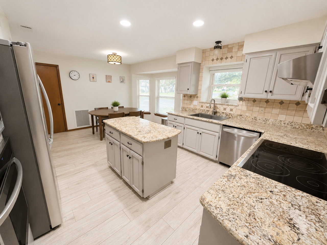 14802 Canonero St #NA - Photo 2 of 16