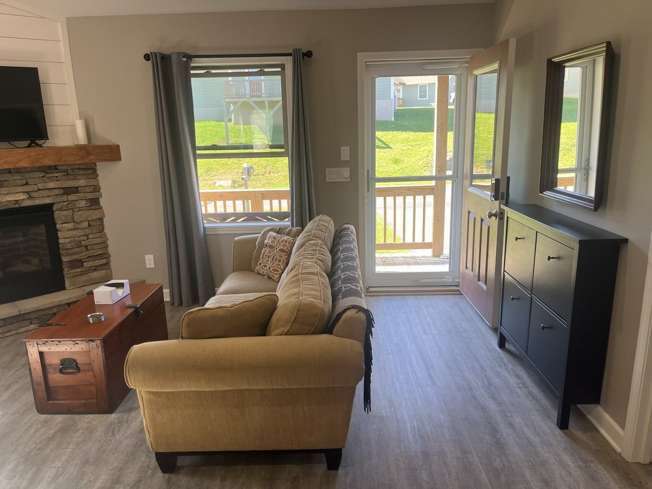 537 Townhomes Pl #NA - Photo 4 of 14