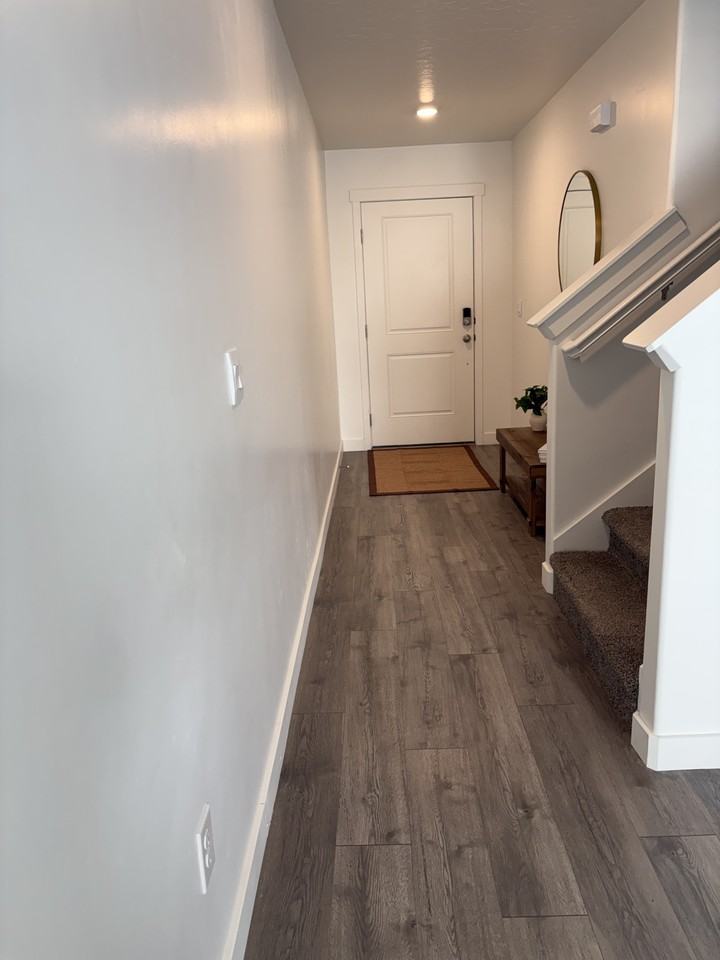 948 E Jack Dr #948 - Photo 4 of 21