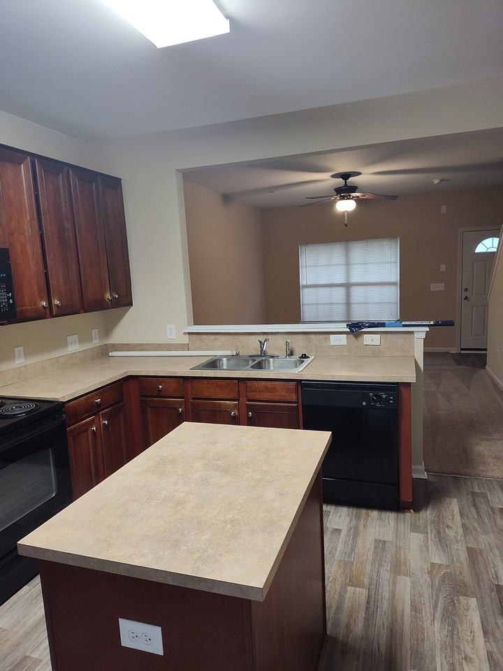 3545 Calpella Ct - Photo 2 of 4