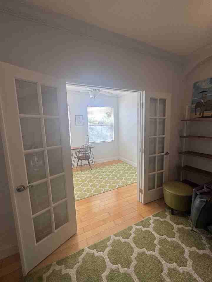 403 Ne 16th Ave #7 - Photo 7 of 16