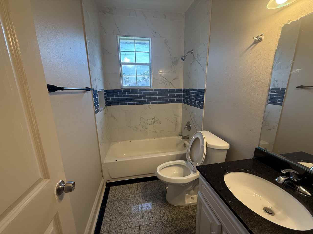 4123 Eagle St #4123 - Photo 7 of 12