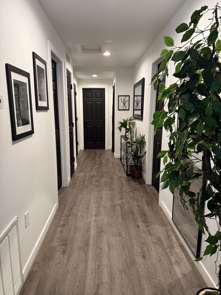 1213 S 13th Ave #NA - Photo 5 of 16
