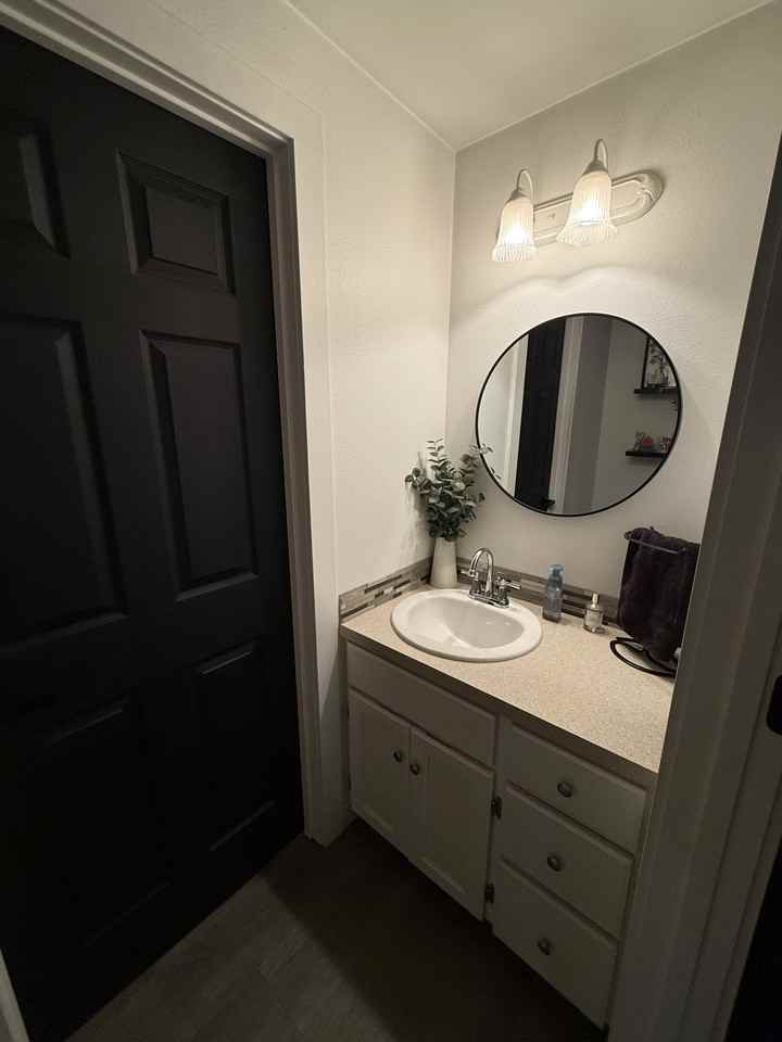 1213 S 13th Ave #NA - Photo 6 of 16