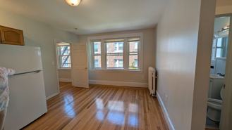 1622 Commonwealth Ave - Photo 1 of 1