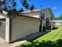 featured image of 2503 29th Ave Nw