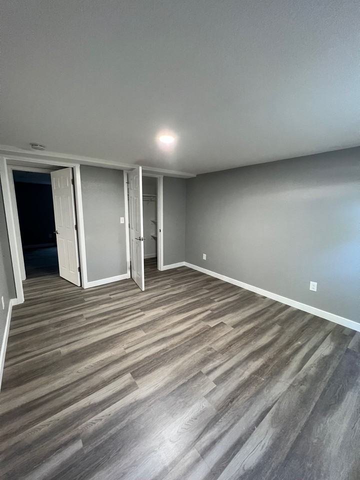 603 603 18th St.  - 603 18th St.- #B - Photo 5 of 27