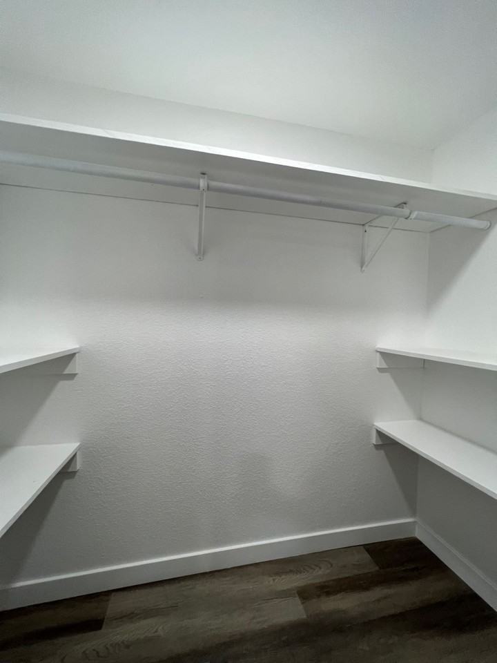 603 603 18th St.  - 603 18th St.- #B - Photo 6 of 27