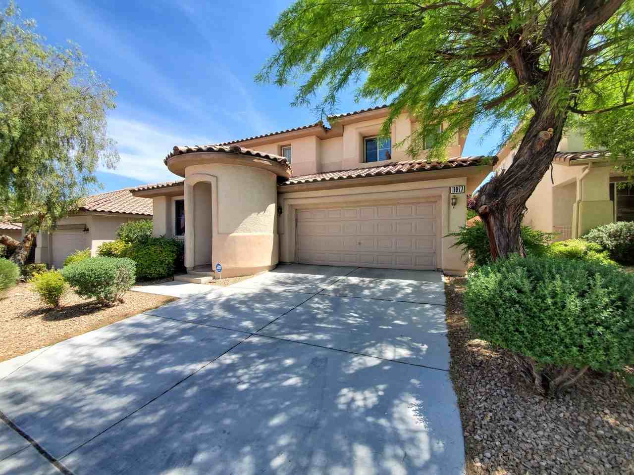 11077 Crystal Crest Ct - Photo 2 of 25