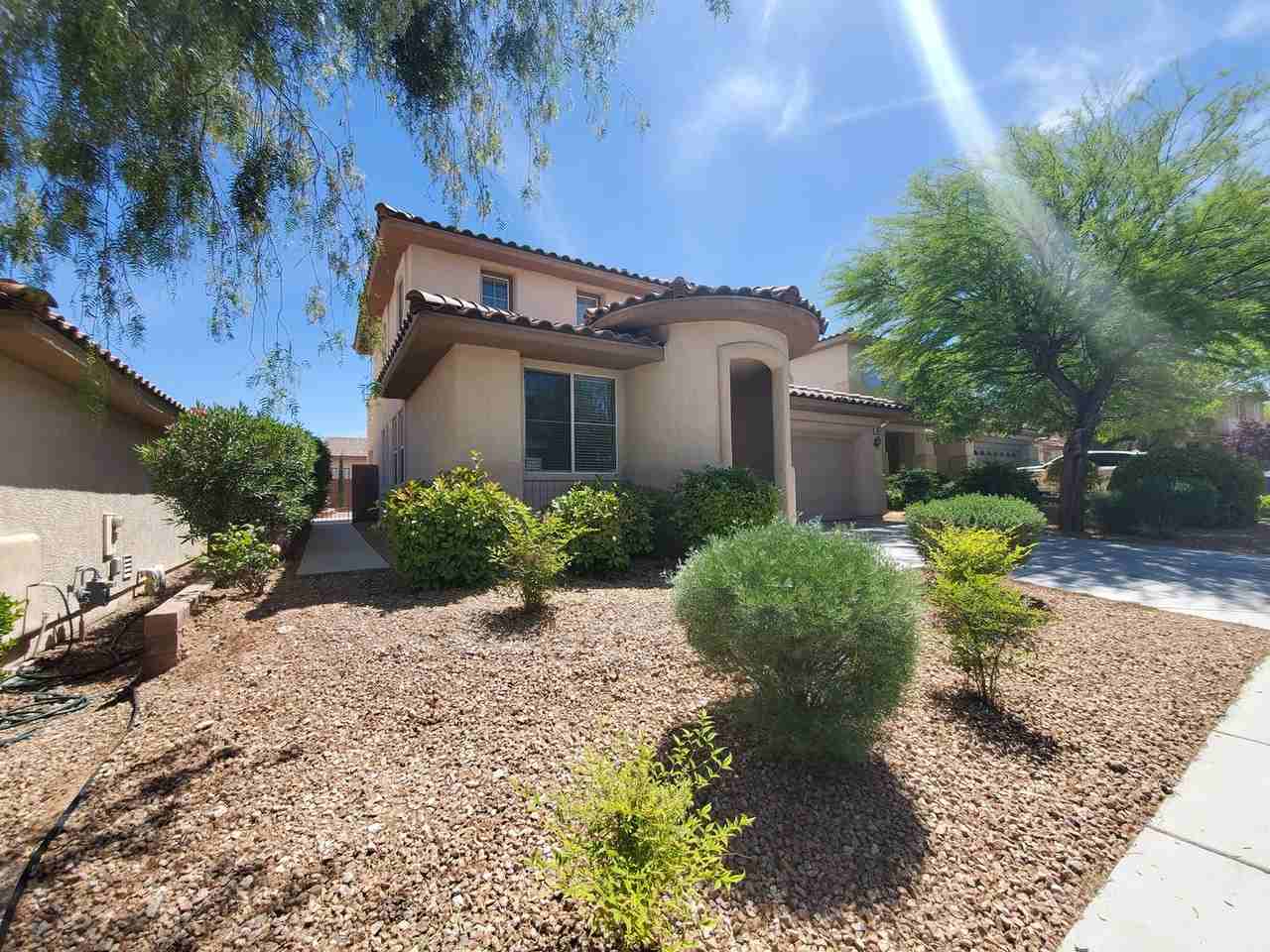 11077 Crystal Crest Ct - Photo 3 of 25