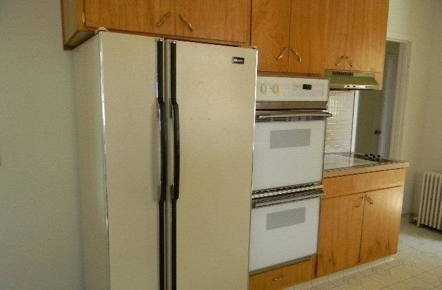 908 Wyoming St - Photo 6 of 9