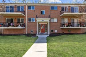featured image of 10619 Weymouth St #201
