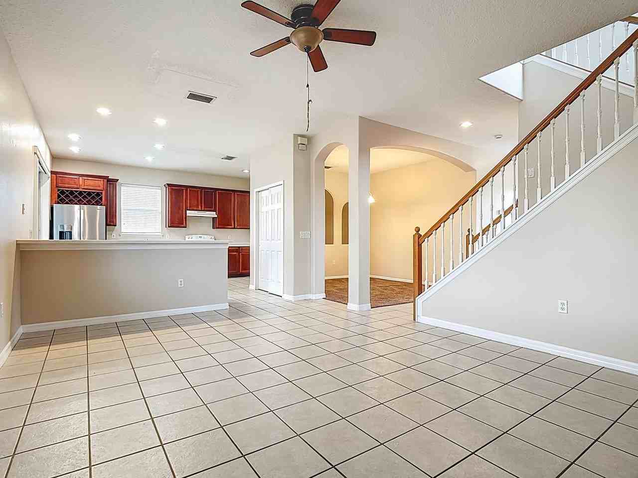 2834 Eagle Eye Ct - Photo 3 of 14