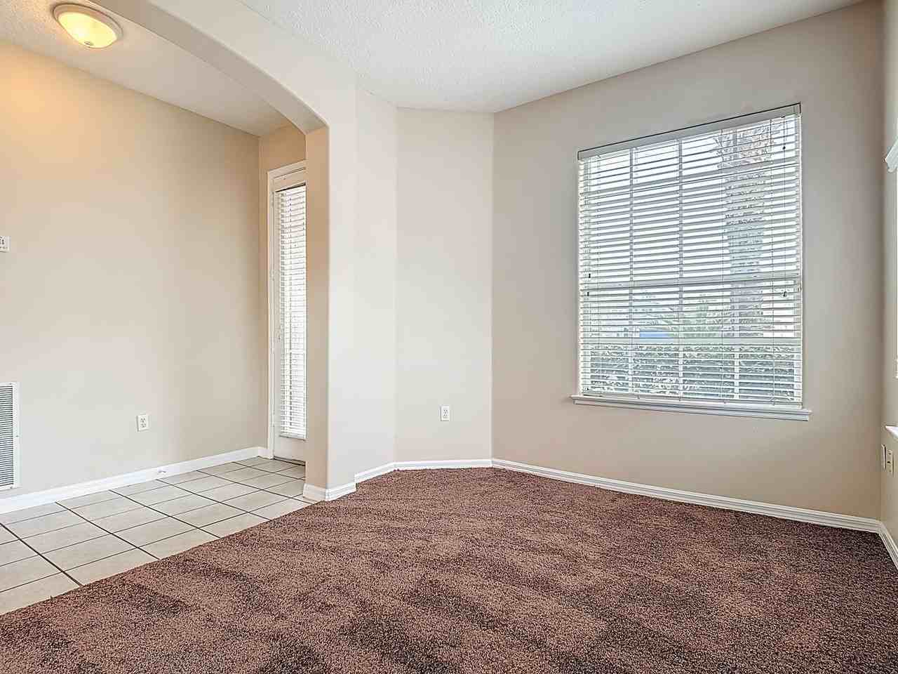 2834 Eagle Eye Ct - Photo 5 of 14
