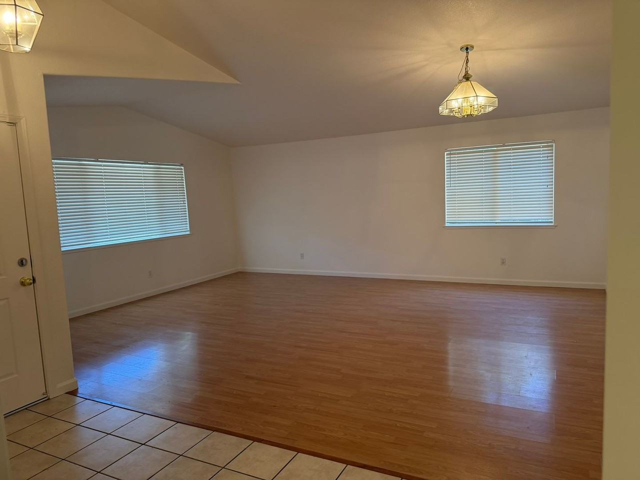 5331 Navajo Way - Photo 4 of 24