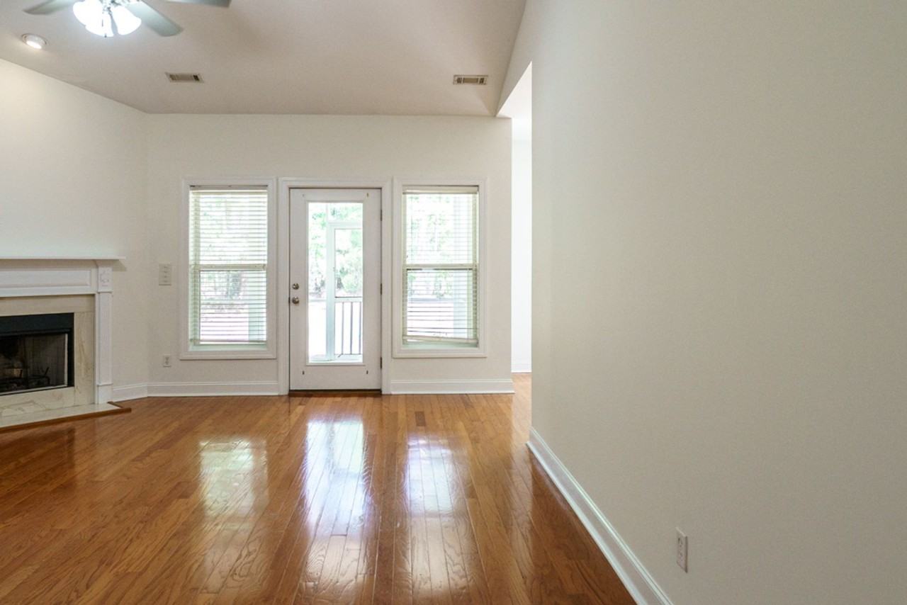 49 Thomas Sumter St - Photo 5 of 50