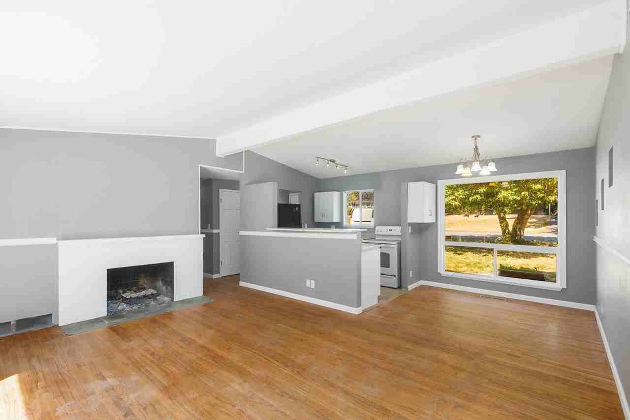 19404 74th Ave W - Photo 4 of 18