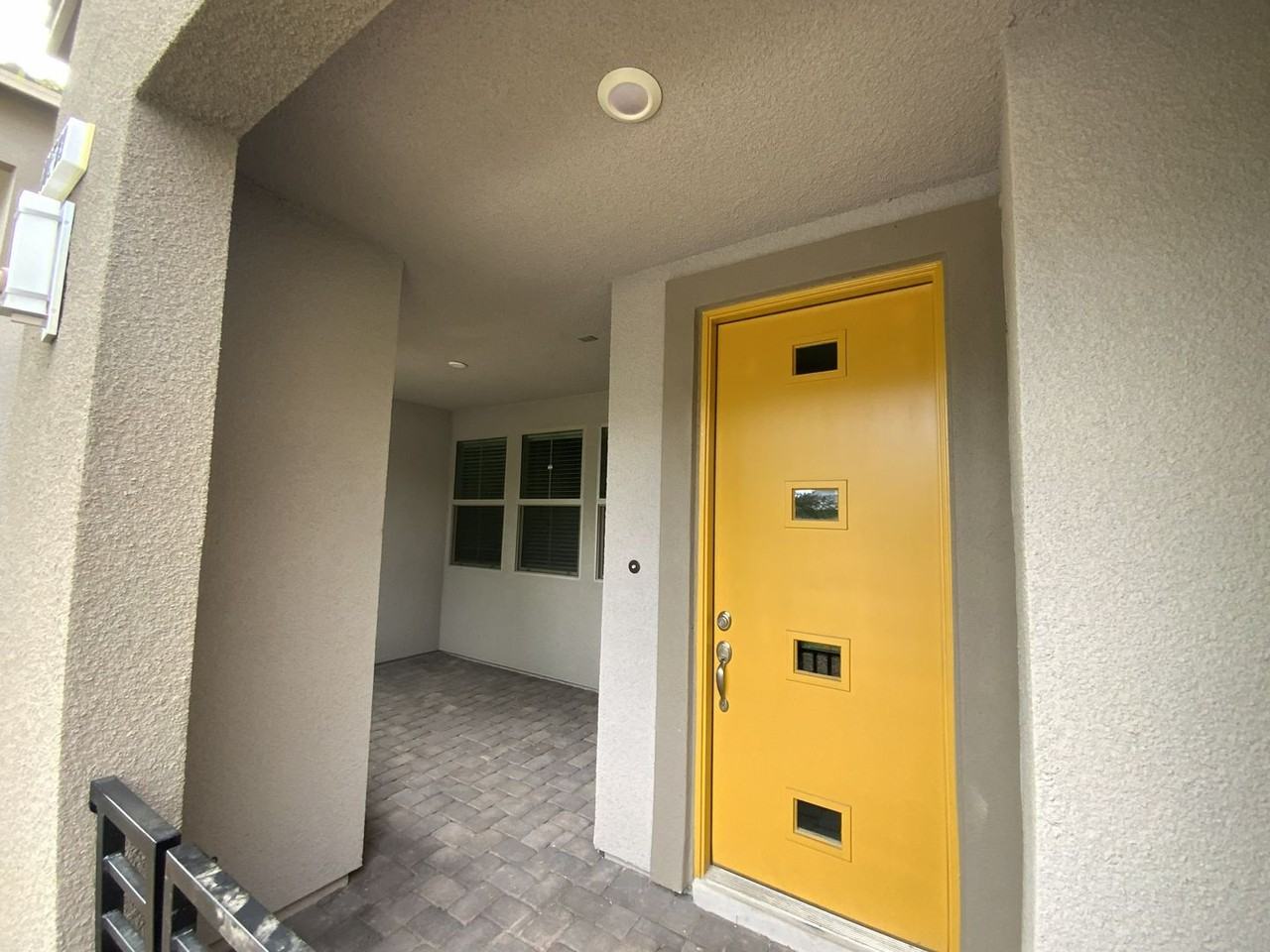 11589 Alpine Cove Ave - Photo 5 of 42