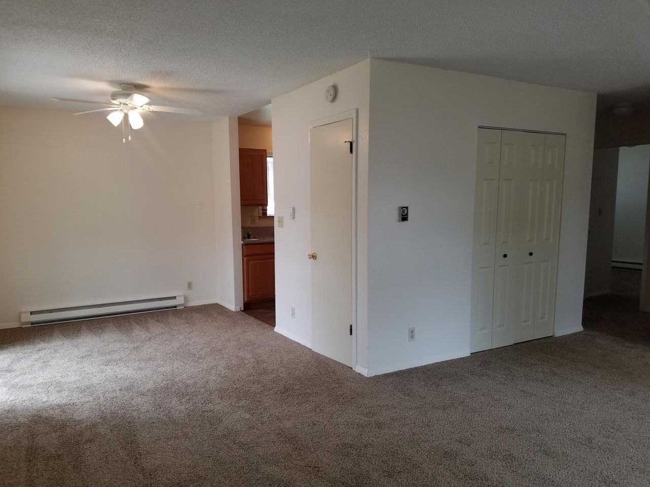 927 Cortez Ct - Photo 5 of 16