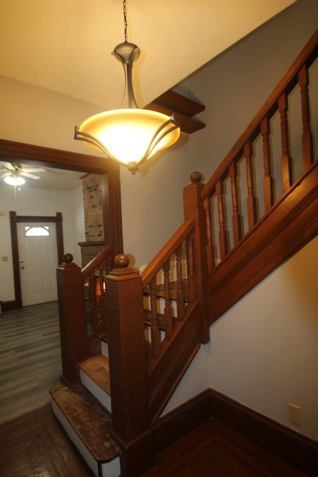 5004 Franklin Blvd #NA - Photo 6 of 15