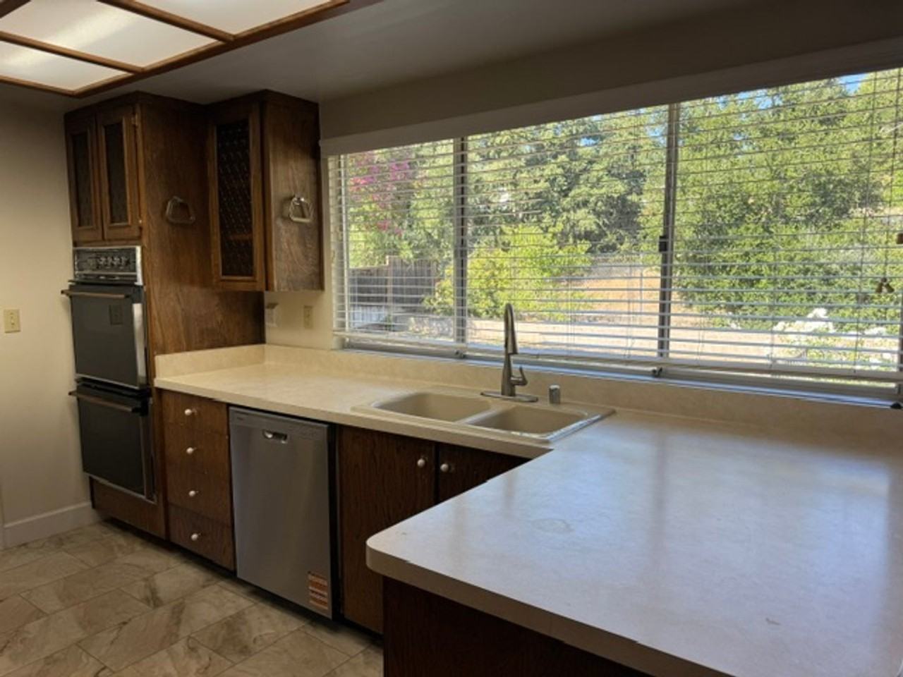 3653 Citrus Ave - Photo 3 of 20