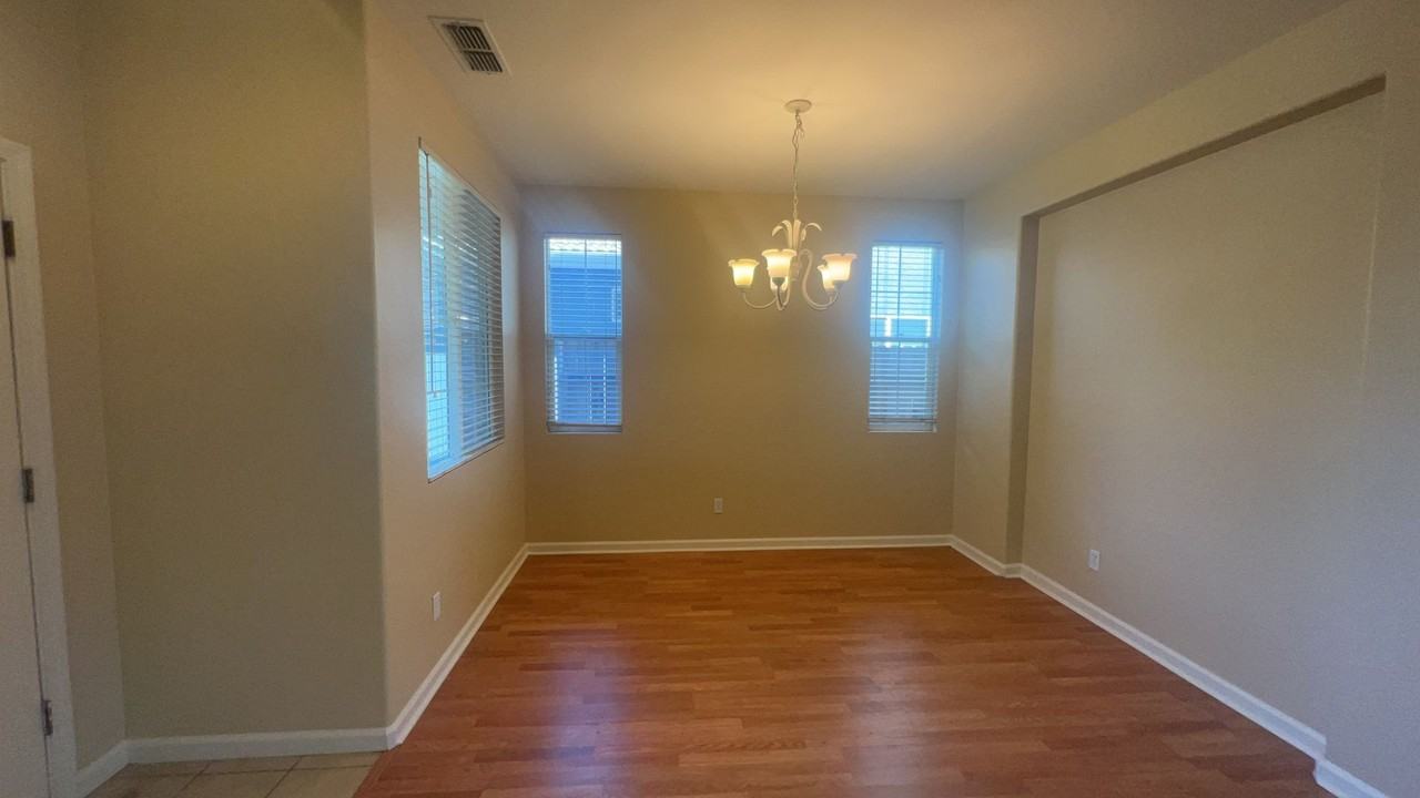 3548 Santa Maria Ave - Photo 5 of 23