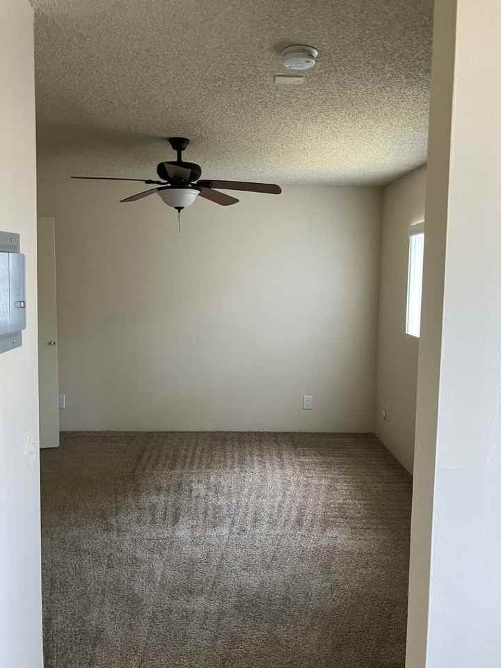 1410 W. 260th St. - Photo 6 of 13