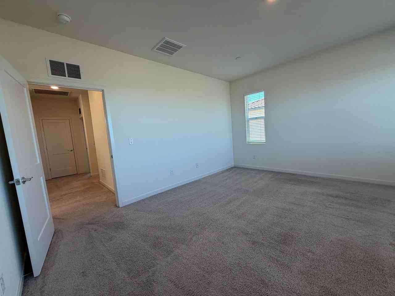 3917 Aristotle Cir - Photo 7 of 50
