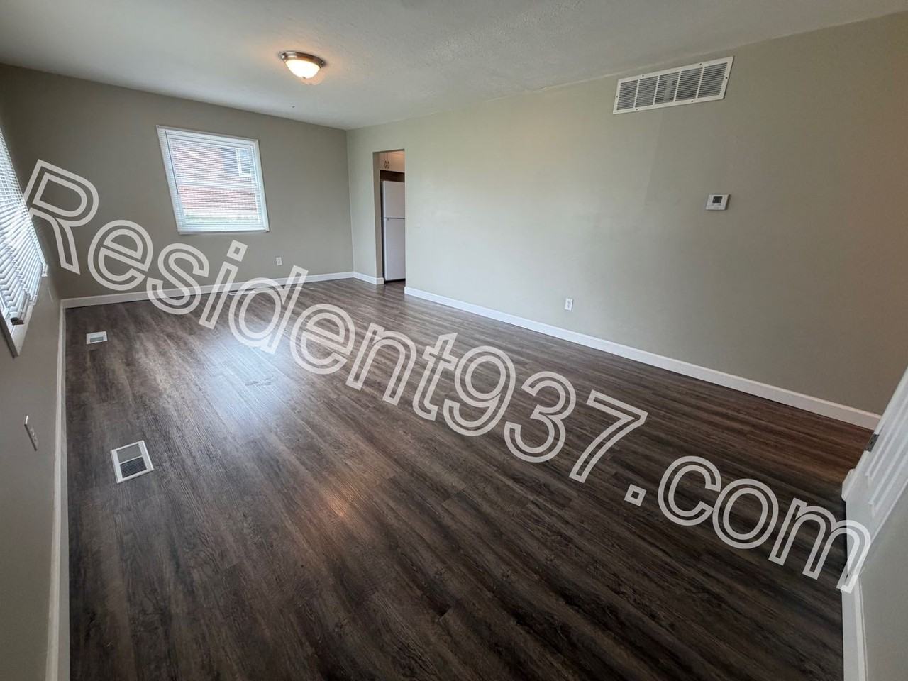 2059 Neff Rd - Photo 2 of 19
